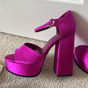 NEW** ZARA hot pink platforms